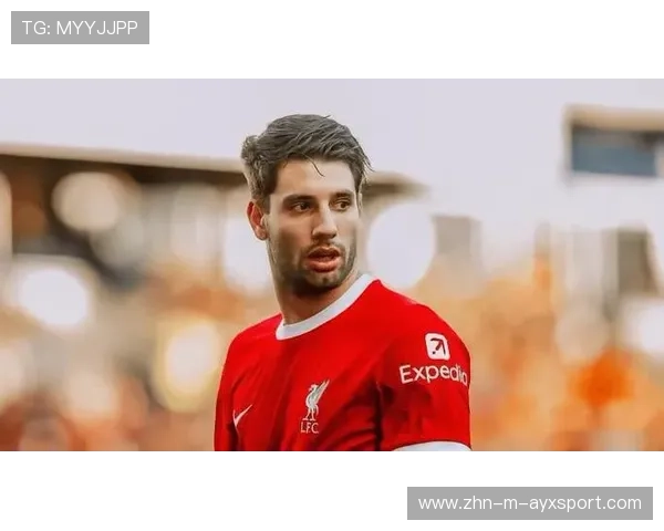 利物浦索博斯洛伊边路弧线传中助攻漂亮至极